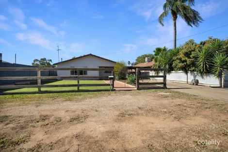 139 Booth St, Narromine, NSW 2821