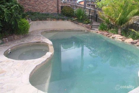 Property photo of 1 Barrier Place Illawong NSW 2234