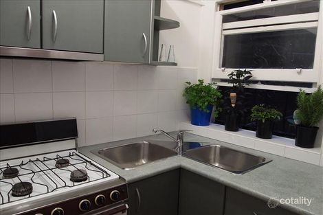 Property photo of 2/10 Tusculum Street Potts Point NSW 2011