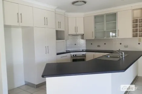 Property photo of 14 Callaghan Street Emerald QLD 4720
