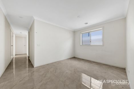 Property photo of 4 Gull Close Williams Landing VIC 3027