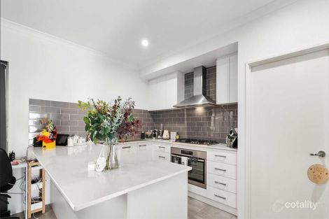 Property photo of 3 Hobson Loop Piara Waters WA 6112