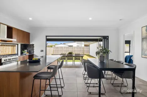 17 Laurel St, Caboolture, QLD 4510