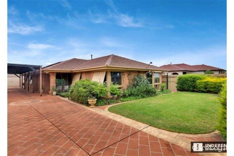 Property photo of 2 Northcott Street Melton South VIC 3338