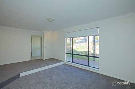 Property photo of 162 Waterford Drive Hillarys WA 6025