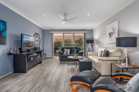 Property photo of 36 Billabong Drive Cameron Park NSW 2285