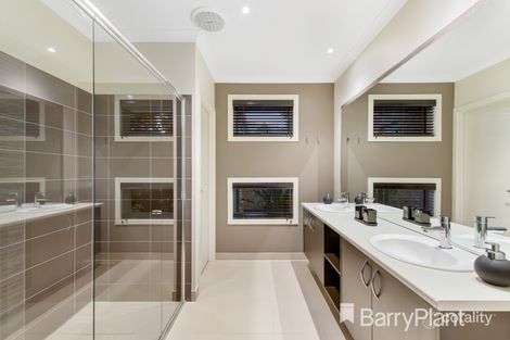 Property photo of 12 Evadene Drive Tarneit VIC 3029