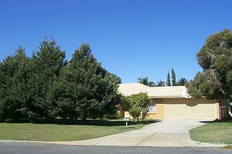 13 Barra Cl, Leeming, WA 6149