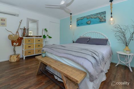 3 Arkhurst Rd, Hideaway Bay, QLD 4800