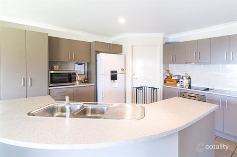 Property photo of 28 Strowe Place Bracken Ridge QLD 4017