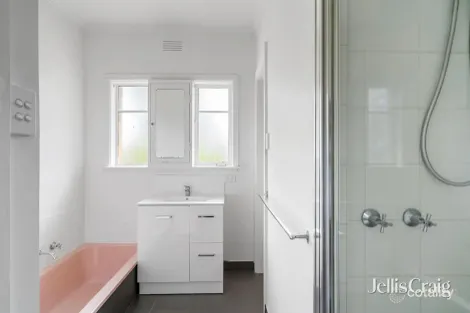 Property photo of 22 Narooma Street Moorabbin VIC 3189