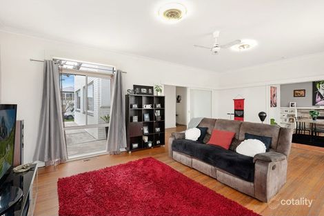 Property photo of 34 Drysdale Avenue Hamlyn Heights VIC 3215