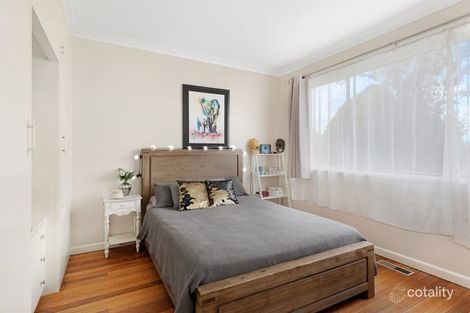 Property photo of 34 Drysdale Avenue Hamlyn Heights VIC 3215