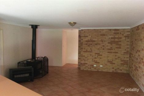 Property photo of 8 Barton Drive Australind WA 6233