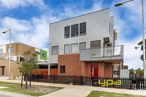 Property photo of 22 Featherpark Way Craigieburn VIC 3064
