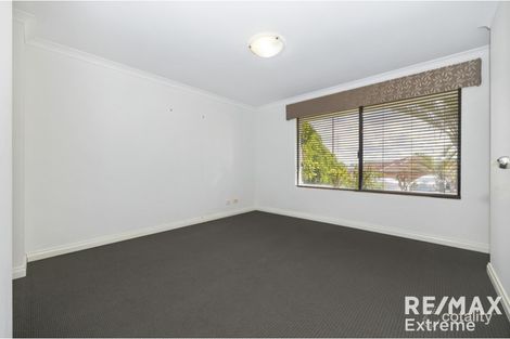 Property photo of 20 Narranbee Ridge Tapping WA 6065