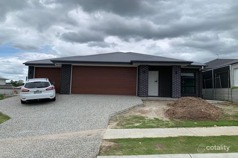 26 Mounthill St, Hillcrest, QLD 4118