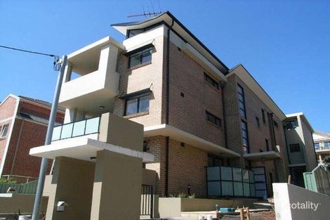 19 Gordon St, Hurstville, NSW 2220