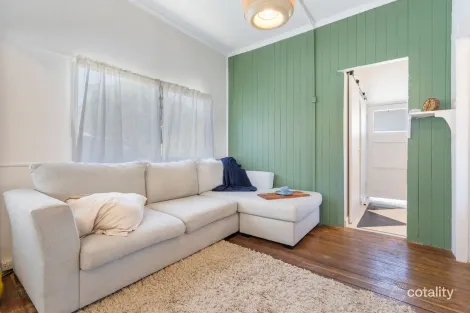 Property photo of 23 Glossop Street Brassall QLD 4305