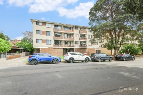 Property photo of 9/111 Castlereagh Street Liverpool NSW 2170