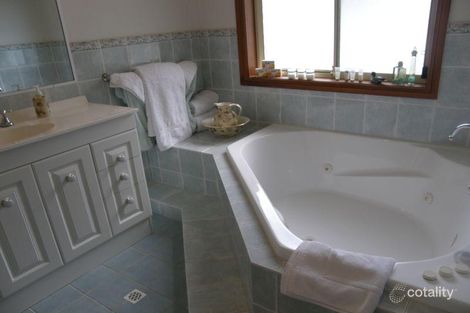 Property photo of 52 The Peninsula Corlette NSW 2315
