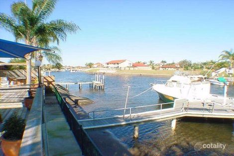 Property photo of 11 Girua Avenue Runaway Bay QLD 4216