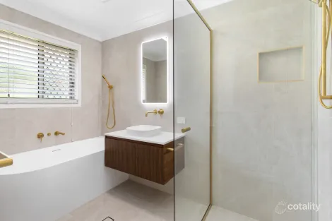 Property photo of 9 Bromley Close Murrumba Downs QLD 4503