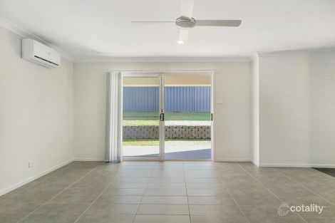 Property photo of 8 Lochdon Drive Farley NSW 2320