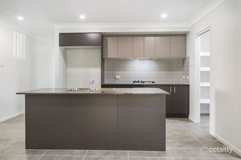 Property photo of 8 Lochdon Drive Farley NSW 2320