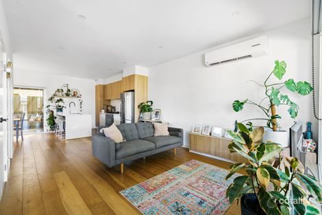 Property photo of 35 Heather Avenue Brooklyn VIC 3012