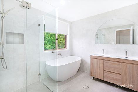 Property photo of 14 Springfield Crescent Bella Vista NSW 2153