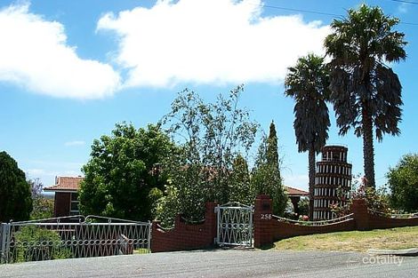 258 Serpentine Rd, Mount Melville, WA 6330