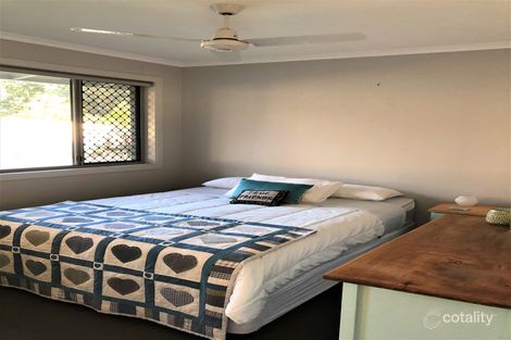 2/61 Gordon St, Labrador, QLD 4215