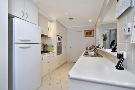 Property photo of 8 Cheviot Place East Bendigo VIC 3550