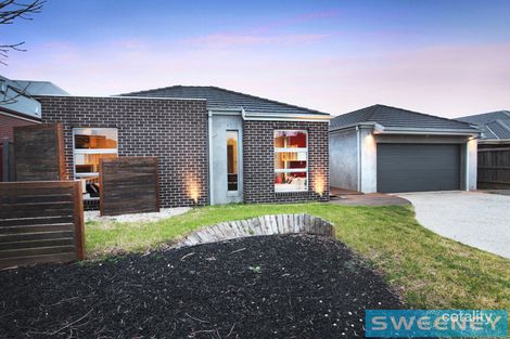 Property photo of 10 Ashridge Court Burnside Heights VIC 3023