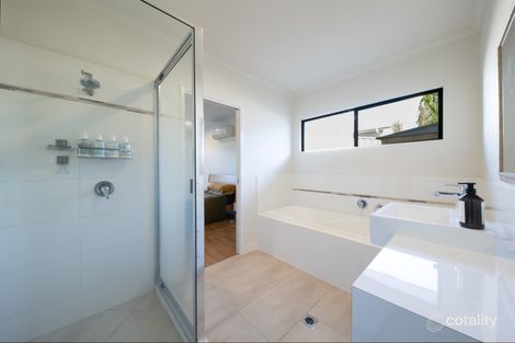 Property photo of 3 Waite Creek Court Cannonvale QLD 4802