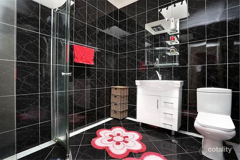 Property photo of 2 Vineyard Avenue Smithfield NSW 2164