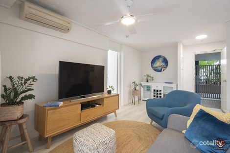 Property photo of 2/4 Grand Parade Parrearra QLD 4575