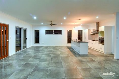 Property photo of 13 Lighthouse Drive Boyne Island QLD 4680