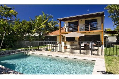 Property photo of 16 Riverbreeze Avenue Noosaville QLD 4566