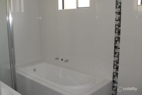 Property photo of 1/70 Robertson Street Coniston NSW 2500