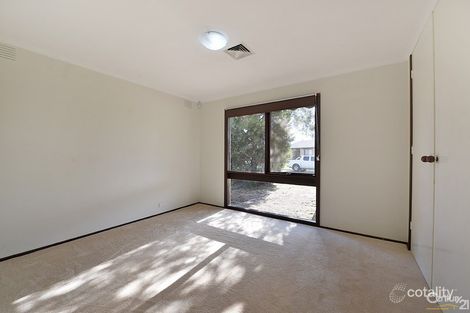 Property photo of 10 Leanne Crescent Keysborough VIC 3173