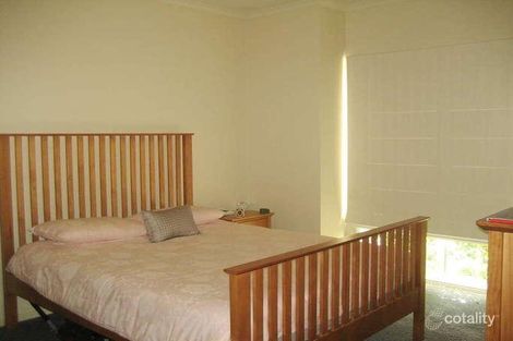 Property photo of 30 Wembley Drive Berwick VIC 3806