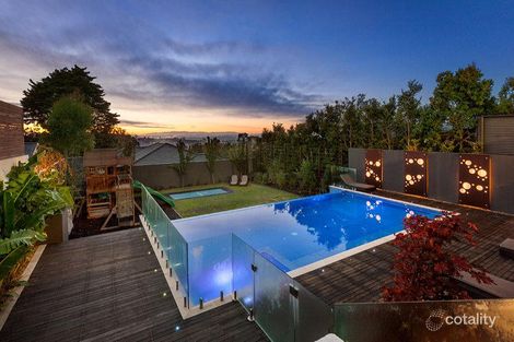Property photo of 42 Mountain View Parade Rosanna VIC 3084