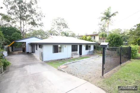 Property photo of 23 Warringah Grove Petrie QLD 4502