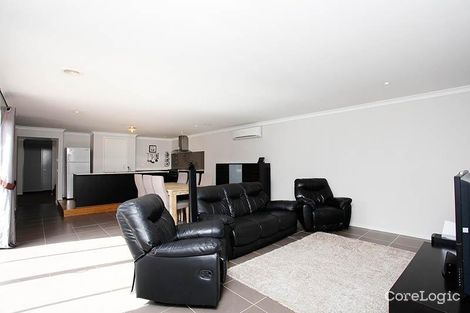 Property photo of 7 Wylie Way Point Cook VIC 3030