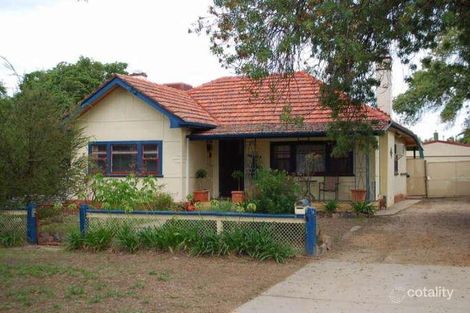 Property photo of 421 Buckingham Street North Albury NSW 2640