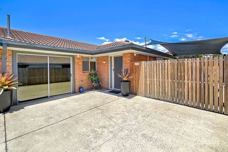 Property photo of 2/14 Freeman Street Labrador QLD 4215