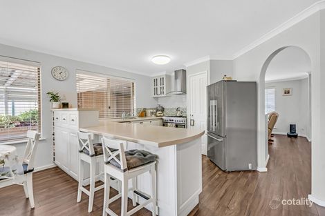 Property photo of 8 George Way Broadwater WA 6280