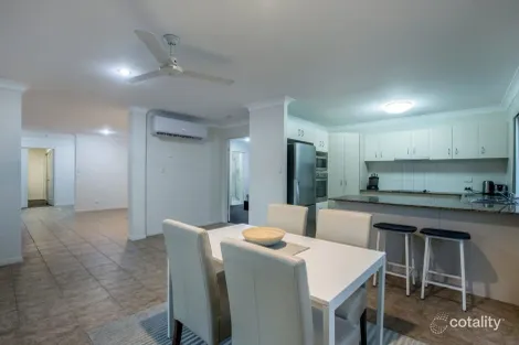 Property photo of 18 Noelene Lane Arundel QLD 4214